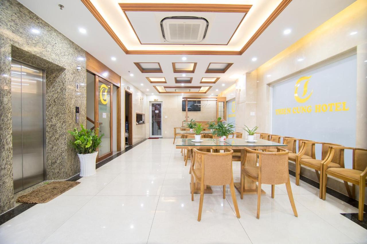 Reddoorz Plus Near Lotte Mart Cong Hoa ホーチミン市 エクステリア 写真
