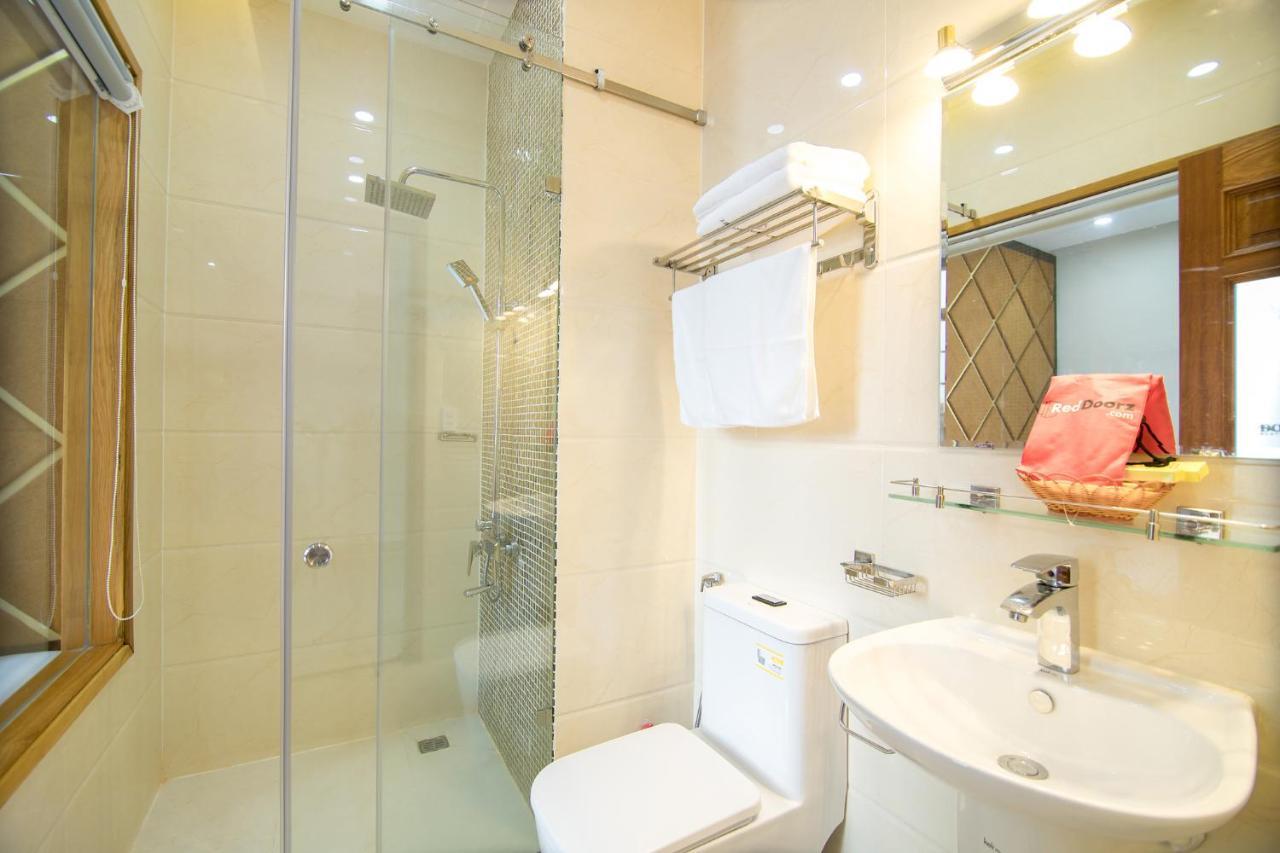 Reddoorz Plus Near Lotte Mart Cong Hoa ホーチミン市 エクステリア 写真